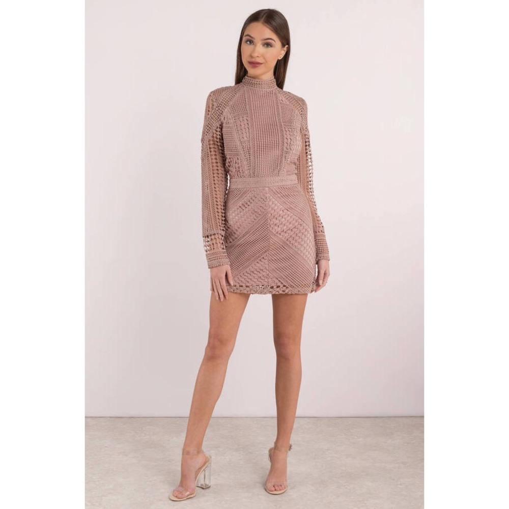 NWT SALE🔥: Rose Lace Bodycon Dress
